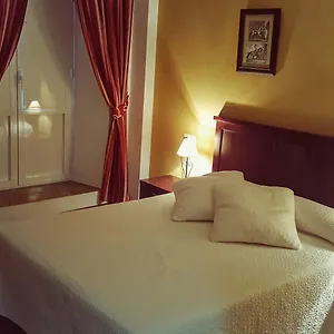 2* Hotel San Cayetano